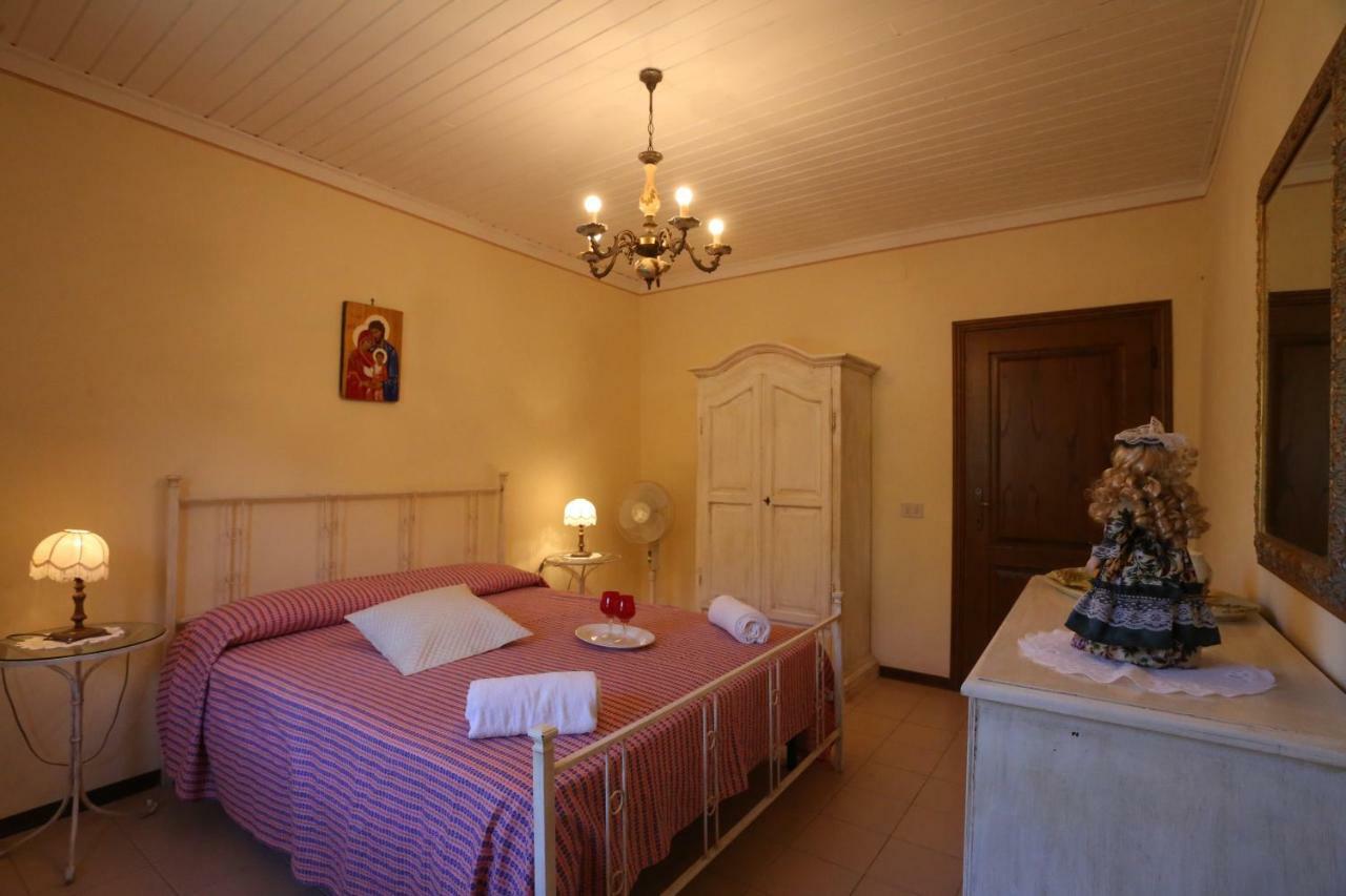 Buti Molino Del Rotone旅馆 外观 照片
